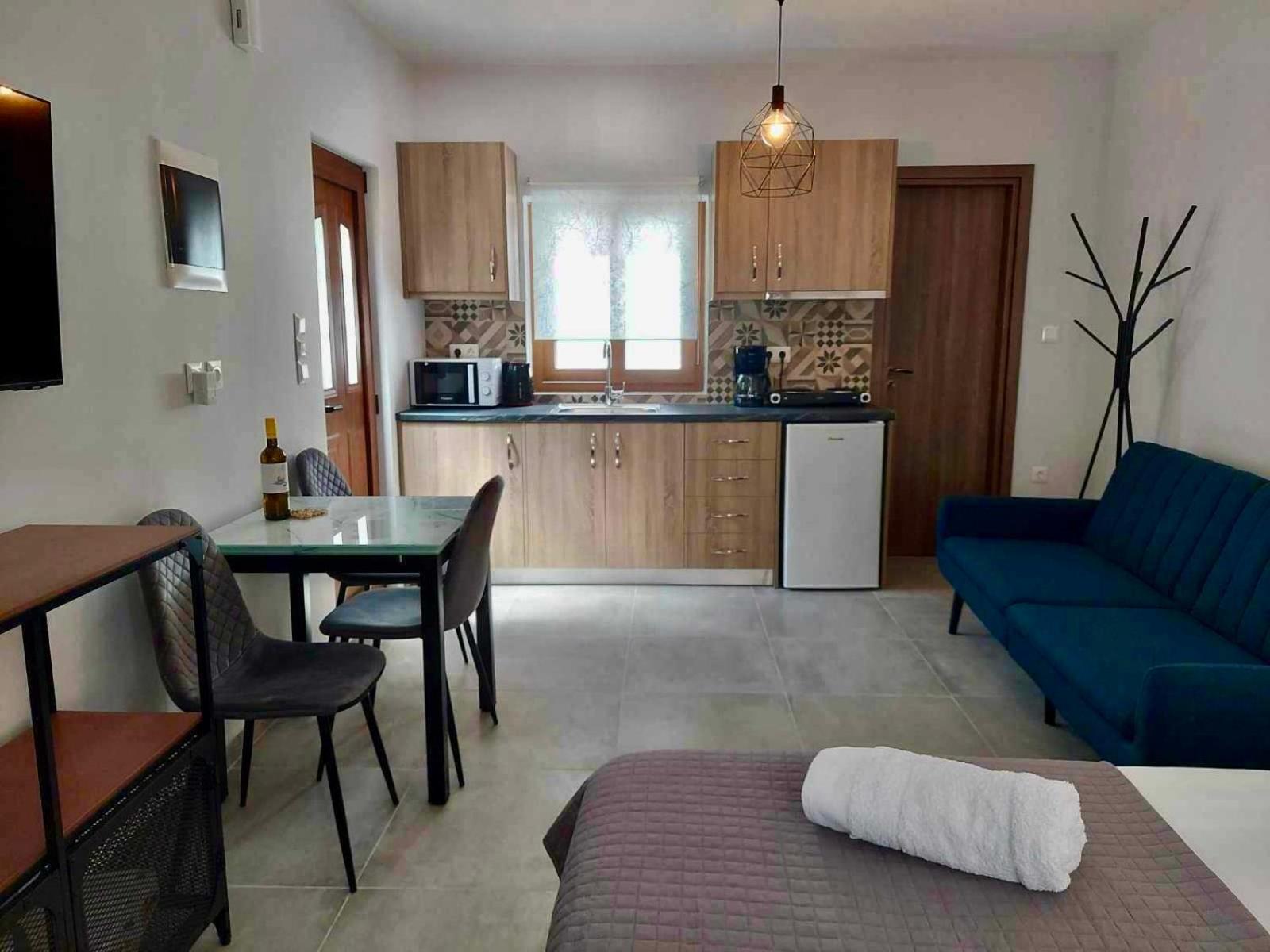 Utopia Suites 3 Aegina エクステリア 写真